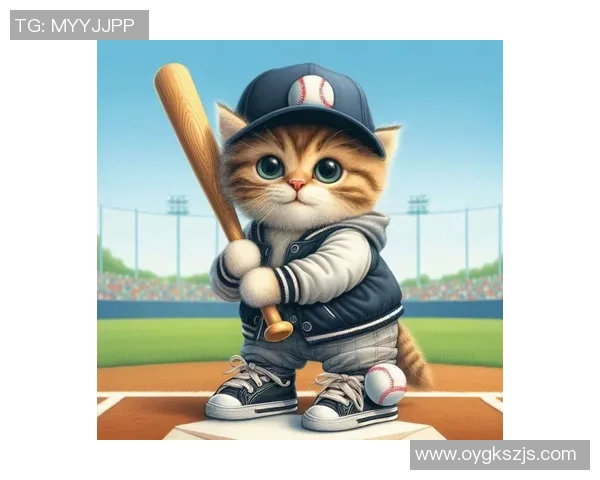 当足球明星与可爱猫咪的奇妙邂逅带来的温馨与欢乐